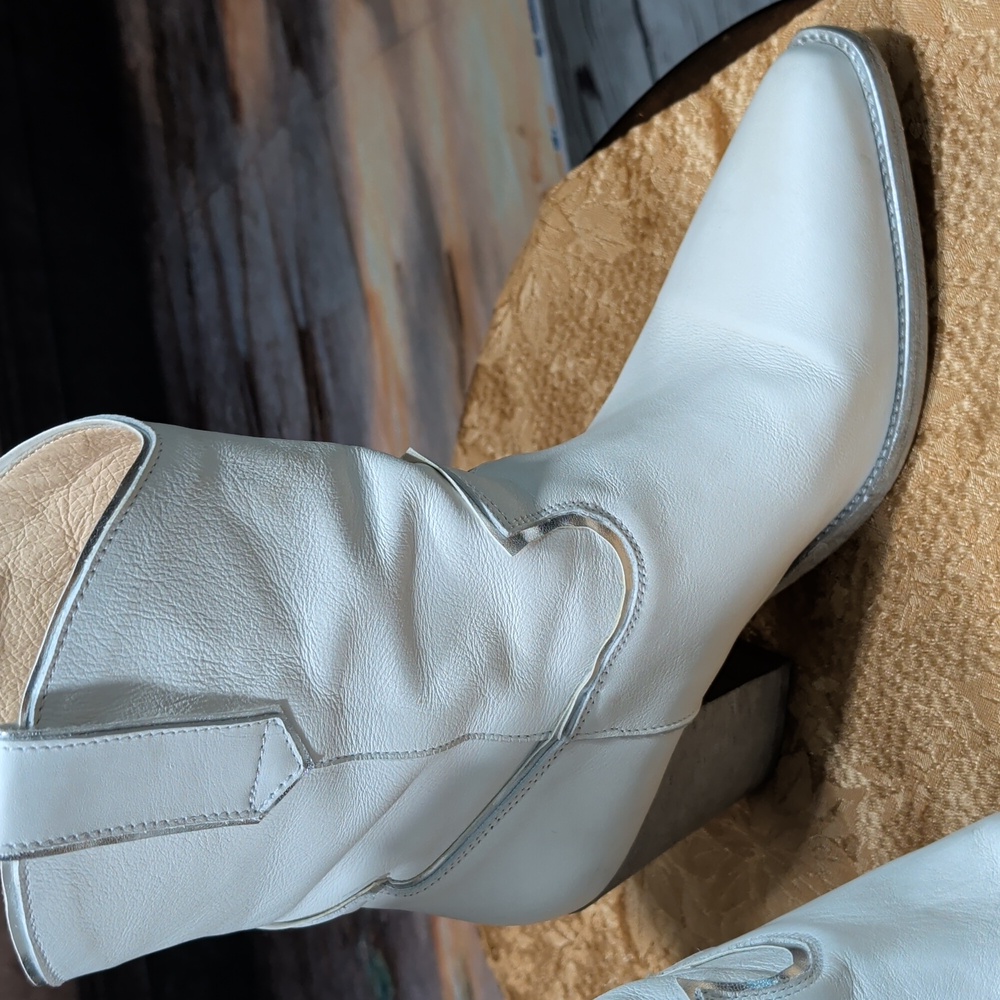 GOLO Off-White Genuine Sheep skin upper and Genuine Pig Skin  Boots - Picture 7 of 16